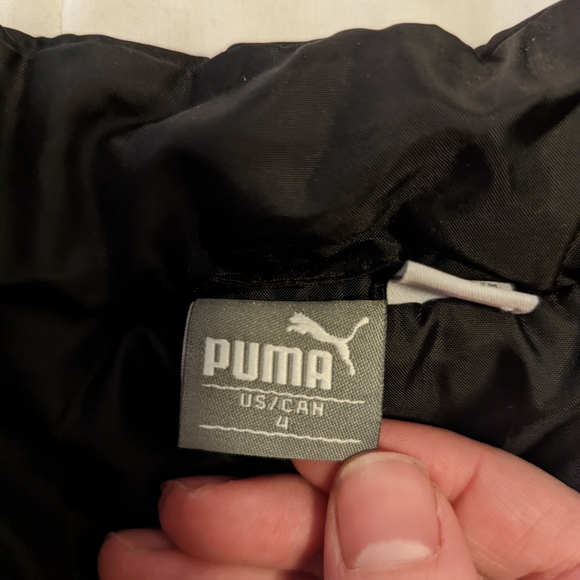 Puma Black Puffer Vest, Size 4T - Picture 3 of 3